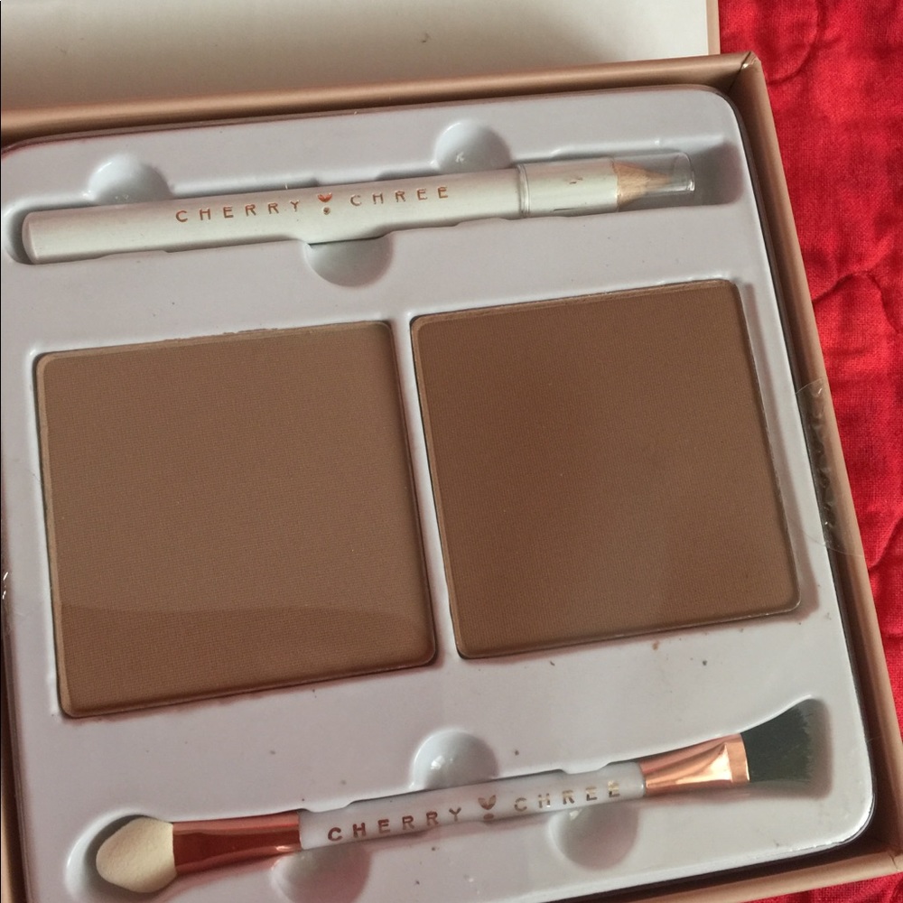 Cherry Chree Archer Eyebrow Kit